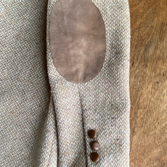 Liz Claiborne Textured Tan Wool Blend Blazer - Picture 15 of 16